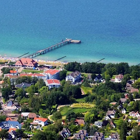 Holiday At The Spa Park - Kranich Tatil Evi Zingst