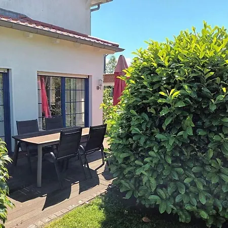 Holiday At The Spa Park - Kranich Tatil Evi